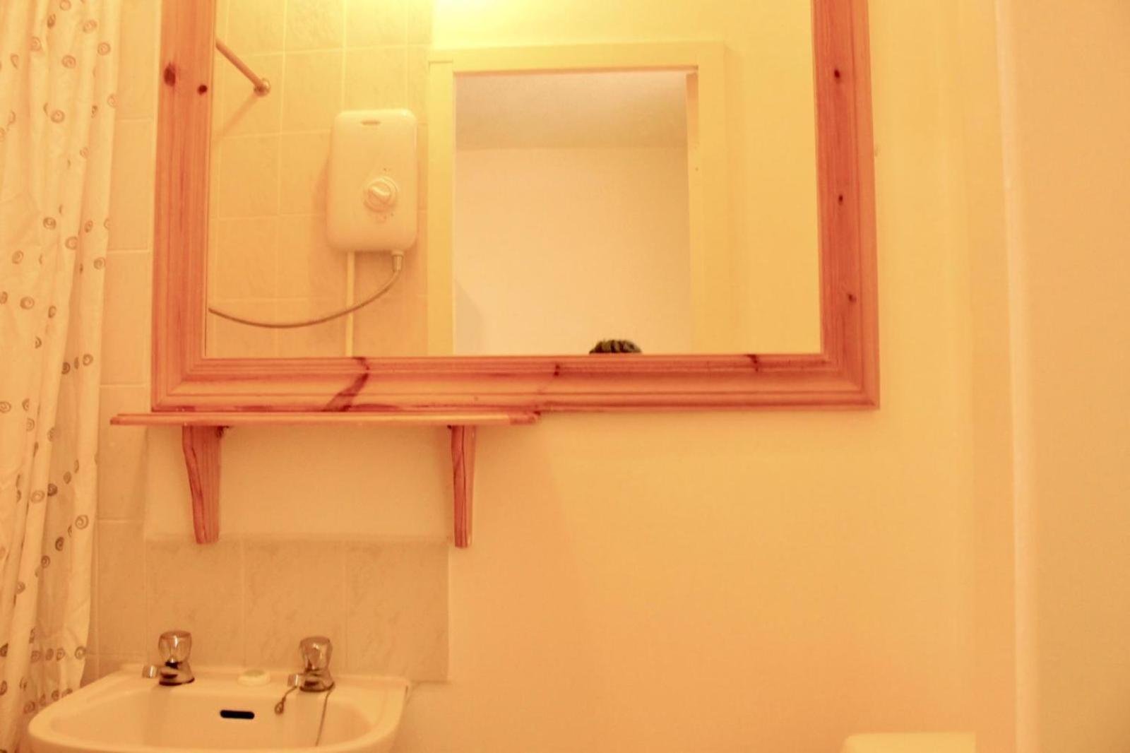 Beach Blackpool Hotel - Great Location, Comfortable Beds Eksteriør bilde